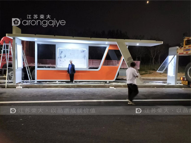 河南公交站臺案例配圖三