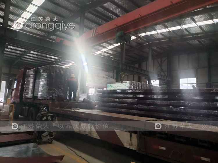 �����ǻ۹���վ�b܇���