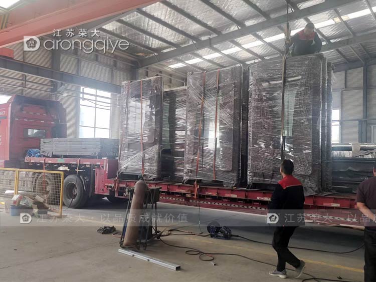 ����������ܹ���վ�_�ڶ����ΰl؛�Dһ