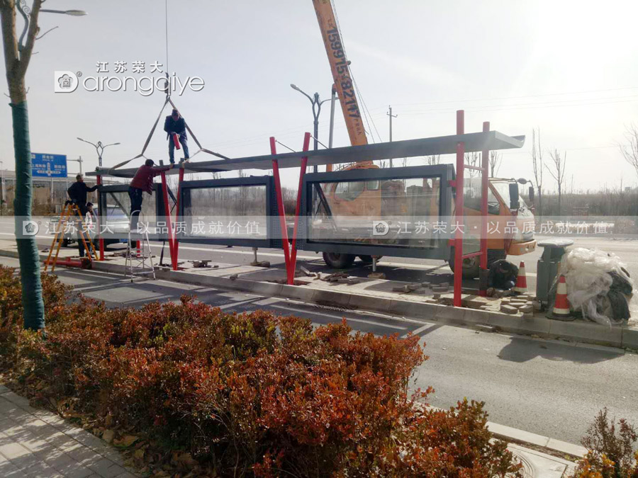 廣東候車亭安裝圖二